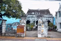 Bí ẩn trong ngôi nhà cổ độc đáo bậc nhất vùng Nam Bộ