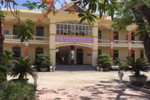 Án kỷ luật chờ nữ cán bộ chính sách xã "cấy" người thân vào hộ cận nghèo