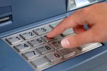 Ngân hàng Nhà nước "lệnh" không để ATM hết tiền dịp Tết Kỷ Hợi