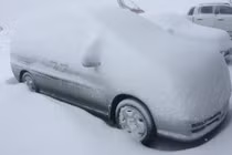 Tuyết rơi giữa mùa hè ở New Zealand