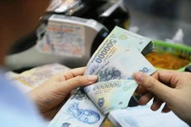 Lãi suất tăng cao, gửi ngân hàng nào lời nhất? 