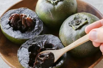 Giống hồng ruột đen, ăn như socola... 1 cây giống bé tí hơn nửa triệu đồng