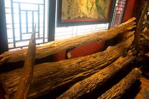 So kè bộ sưu tập gỗ quý đắt đỏ của đại gia Việt