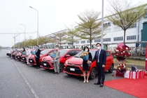 Doanh nghiệp Việt chi 15 tỷ cấp xe cho nhân viên làm ăn thế nào?