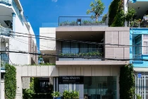 Mê mẩn ngôi nhà với những khoảng trống xanh ở TP HCM