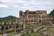 Nuối tiếc loạt cung điện xa hoa, hoành tráng bỏ hoang khắp thế giới