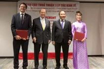 Thủ tướng chứng kiến lễ trao các bản ký kết trị giá hàng tỷ USD 