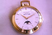 Đồng hồ Patek Philippe nửa triệu đô được chế tác "khủng" thế nào?