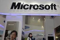 Apple, Amazon, Starbucks...lũ lượt đóng cửa vì virus Corona