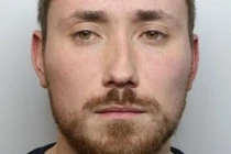 Bị trộm đồ, lên mạng tìm mua lại, bất ngờ khi nhận ra...