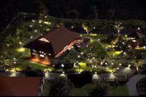 Choáng ngợp “biệt phủ” xa hoa của nghệ sĩ Xuân Bắc giữa Hà Nội 