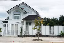 Biệt thự mini 2 tầng phong cách châu Âu đẹp say lòng người