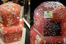 Bánh trái cây kim cương đắt ngang siêu xe chỉ đại gia mới có tiền ăn