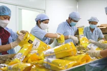 Lo thưởng Tết cho công nhân