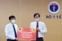 Tập đoàn Vingroup đã tài trợ bao nhiêu tiền cho công tác phòng chống dịch COVID-19?