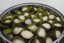 Món ăn cứu đói thời bao cấp thành đặc sản “đắt như tôm tươi“