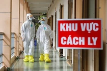 Hà Nội thêm 11 ca COVID-19, trong đó 9 người về từ TP Hồ Chí Minh