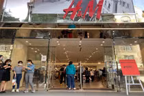 H&M bị NTD Việt tẩy chay: Lời "khủng" ở thị trường Việt, thế giới "lao đao"