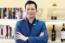 Trước khi thành công vang dội, hóa ra các Shark Việt từng làm nghề này?