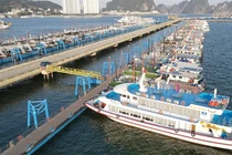 Đội tàu du lịch nghìn tỷ ở Hạ Long “đắp chiếu” thuộc các “ông lớn” nào?