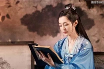 Người xưa có câu: Thà nghèo cả đời còn hơn kém sắc 