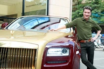 Đấu giá ủng hộ Bắc Giang, Đàm Vĩnh Hưng sở hữu hàng hiệu đắt đỏ nào?