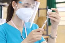 5 lưu ý quan trọng sau tiêm vaccine COVID-19