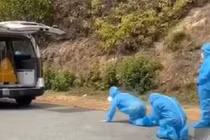 Không có chuyện kỷ luật tài xế, nhân viên y tế chở thi hài bệnh nhân 431