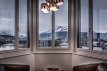 Có gì trong “gói Covid-19” giá 77 ngàn đô của khách sạn Thụy Sĩ?