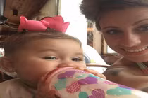 Bé gái 8 tháng tuổi thoát chết may mắn và lý do bất ngờ 