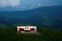 Chi 7 triệu qua đêm ở khách sạn giữa đồng không mông quạnh