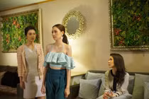 Vợ cũ về giỗ bố lại ngồi khoanh tay chỉ đạo vợ tôi 