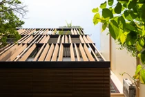 Thiết kế đặc biệt giúp nhà phố hướng Tây mát rượi không cần điều hòa