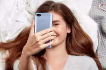 ZenFone Max Plus trang bị tính năng mở khóa bằng khuôn mặt giá rẻ