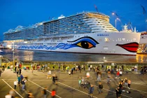 Mãn nhãn siêu du thuyền sang chảnh nhất thế giới vừa ra mắt