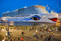 Mãn nhãn siêu du thuyền sang chảnh nhất thế giới vừa ra mắt