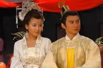 Hoàng đế vô dụng nhất trong lịch sử Trung Quốc là ai?