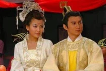 Hoàng đế vô dụng nhất trong lịch sử Trung Quốc là ai?