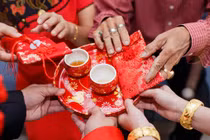 Choáng váng xem các đại gia vung tiền kén rể