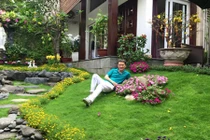 Khu vườn ngập hương sắc trong nhà 60 tỷ của Đàm Vĩnh Hưng