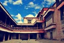 Ngắm biệt thự xa xỉ của quý tộc giàu nhất Tây Tạng