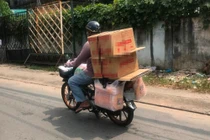 Người lạ đe dọa thanh niên quay CSGT: Giải oan "nhân viên tiếp thị sữa"