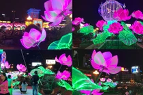 Ngắm lần cuối vòng xoay chợ Bến Thành rực rỡ Tết Đinh Dậu 2017