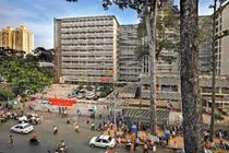 Nhóm phụ nữ xông vào bệnh viện Chợ Rẫy... đánh ghen