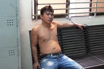 CSGT cùng người dân tóm gọn tên cướp ở Sài Gòn