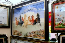 Ngắm đồ thủ công hình ngựa giá đắt