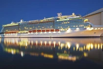 Sửng sốt phòng tàu du lịch xa hoa nhất thế giới