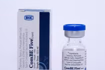 Trẻ tím tái sau tiêm vacxin 5 trong 1 mới: Bình thường hay bất thường?