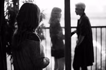 Dù yêu "chết đi sống lại", hãy chia tay khi thấy dấu hiệu này