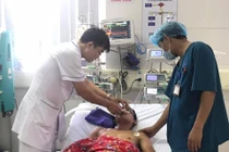 4 giờ căng thẳng cứu nam thanh niên bị điện giật ngưng tim, ngưng thở